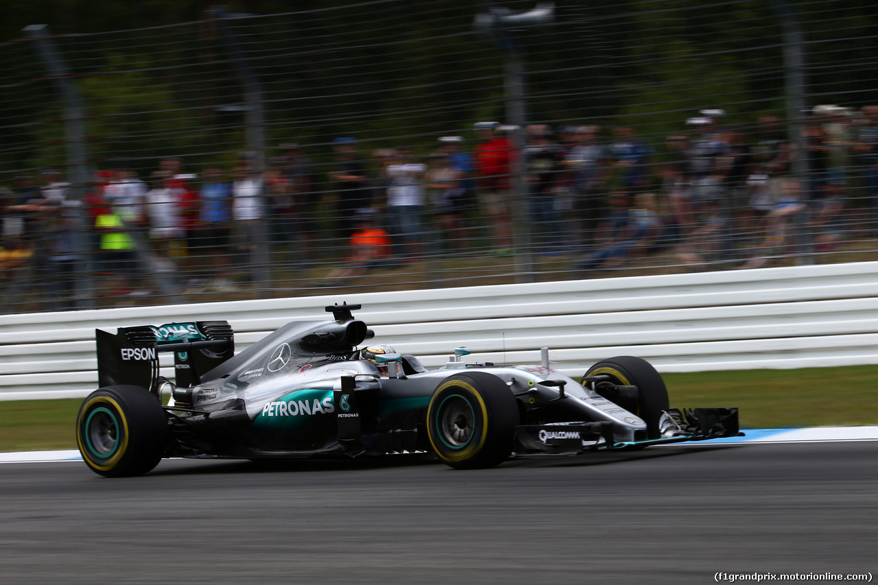 GP GERMANIA, 29.07.2016 - Prove Libere 2, Lewis Hamilton (GBR) Mercedes AMG F1 W07 Hybrid