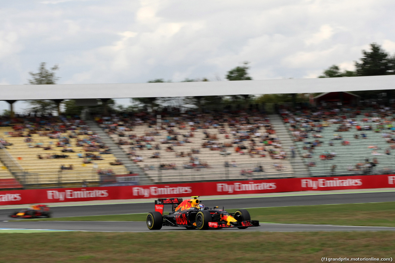 GP GERMANIA, 29.07.2016 - Prove Libere 2, Max Verstappen (NED) Red Bull Racing RB12 davanti a Daniel Ricciardo (AUS) Red Bull Racing RB12