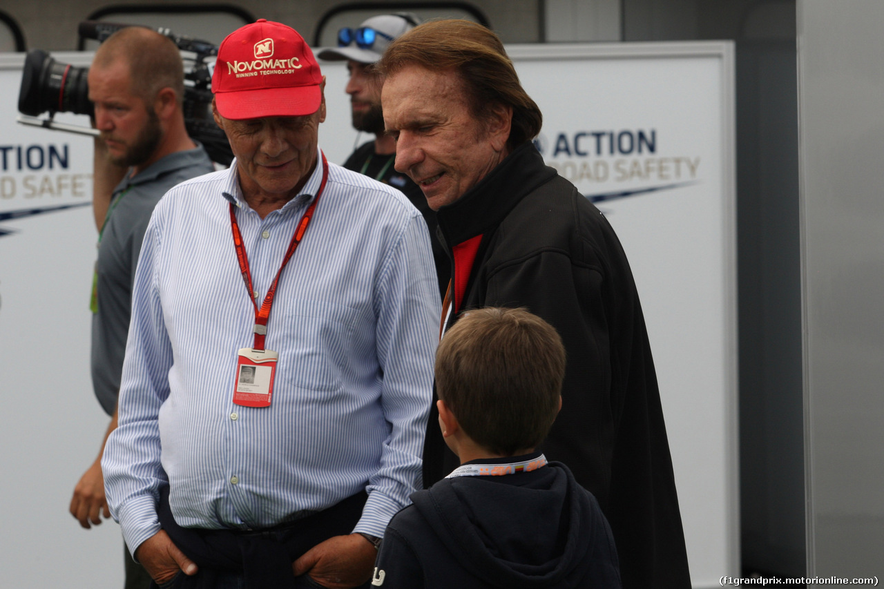 GP GERMANIA, 29.07.2016 - Nikki Lauda (AU), Mercedes e Emerson Fittipaldi (BRA), Ex F1 Champion with his son.