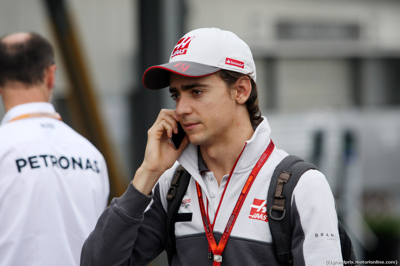GP GIAPPONE, 08.10.2016 - Esteban Gutierrez (MEX) Haas F1 Team VF-16