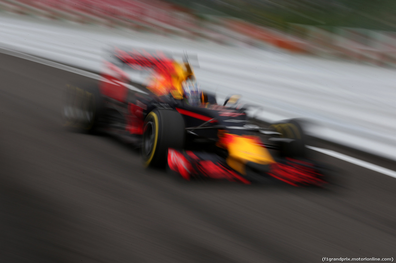 GP GIAPPONE, 08.10.2016 - Prove Libere 3, Daniel Ricciardo (AUS) Red Bull Racing RB12