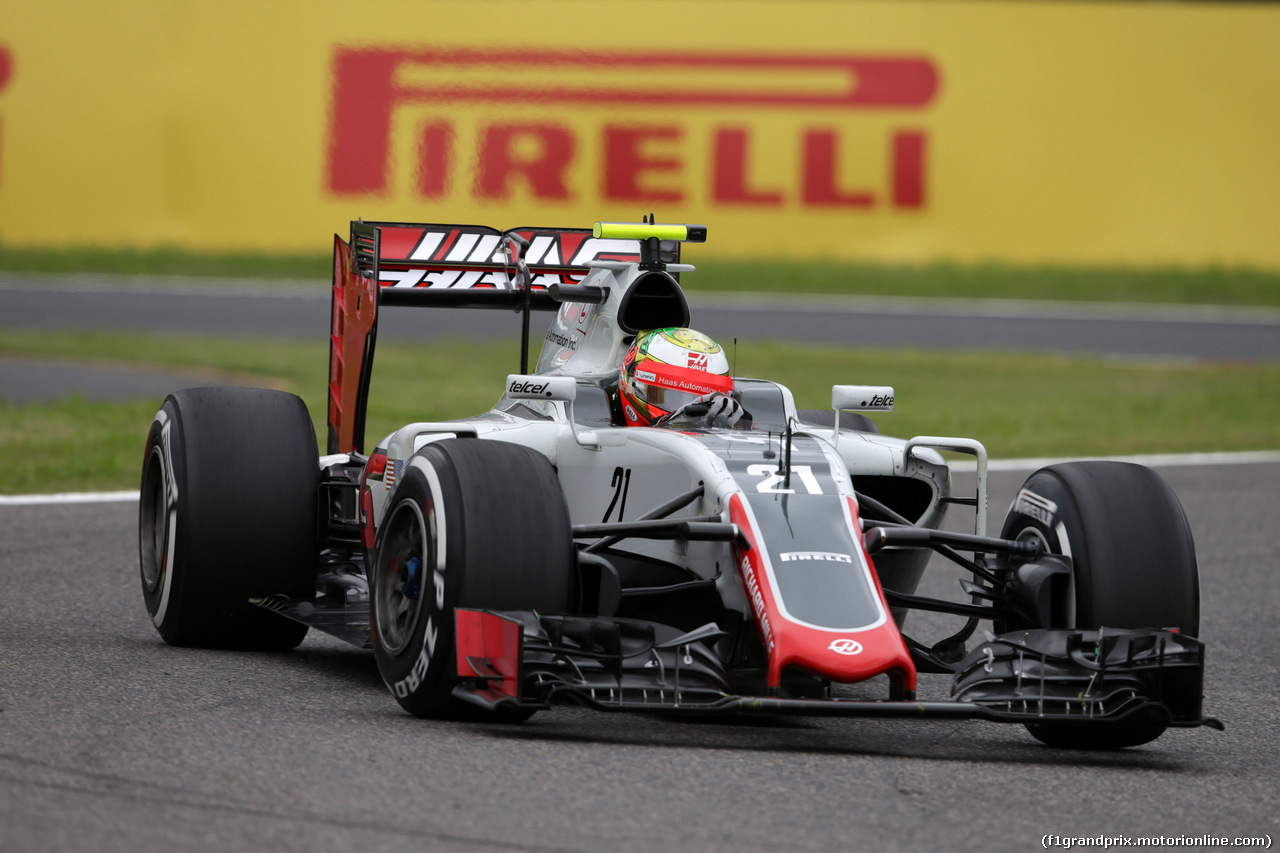 GP GIAPPONE, 08.10.2016 - Prove Libere 3, Esteban Gutierrez (MEX) Haas F1 Team VF-16