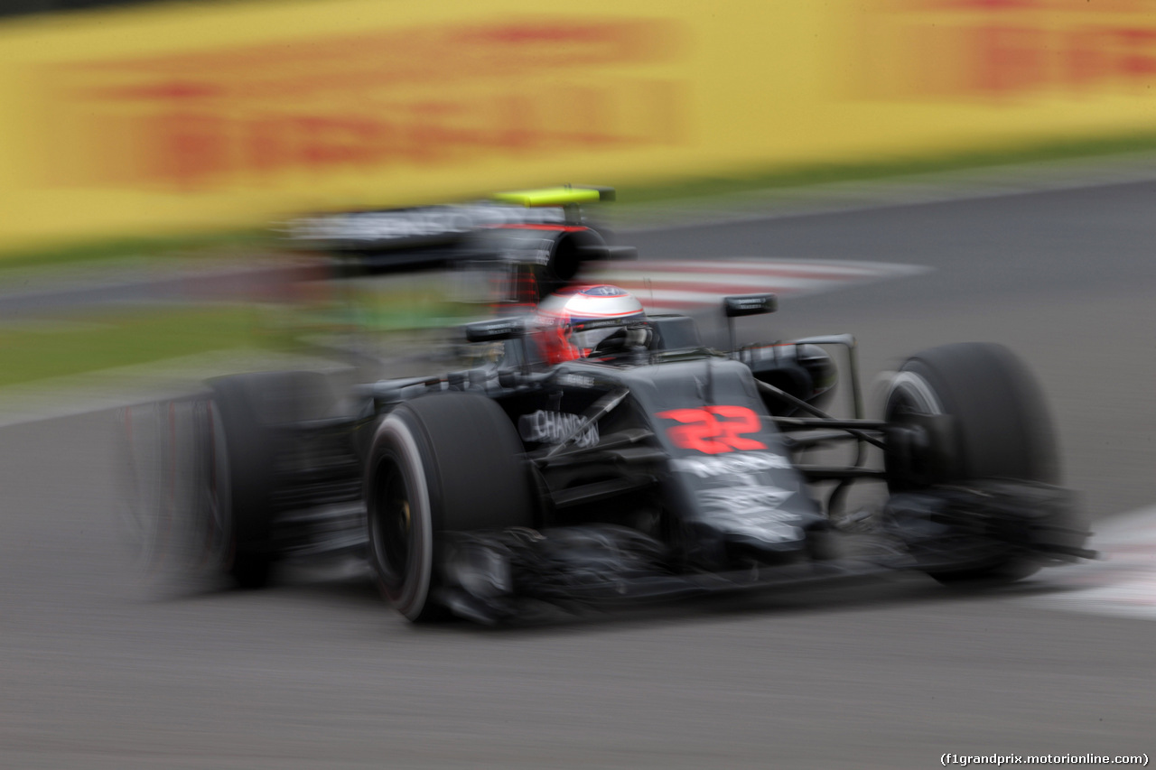 GP GIAPPONE, 08.10.2016 - Prove Libere 3, Jenson Button (GBR)  McLaren Honda MP4-31