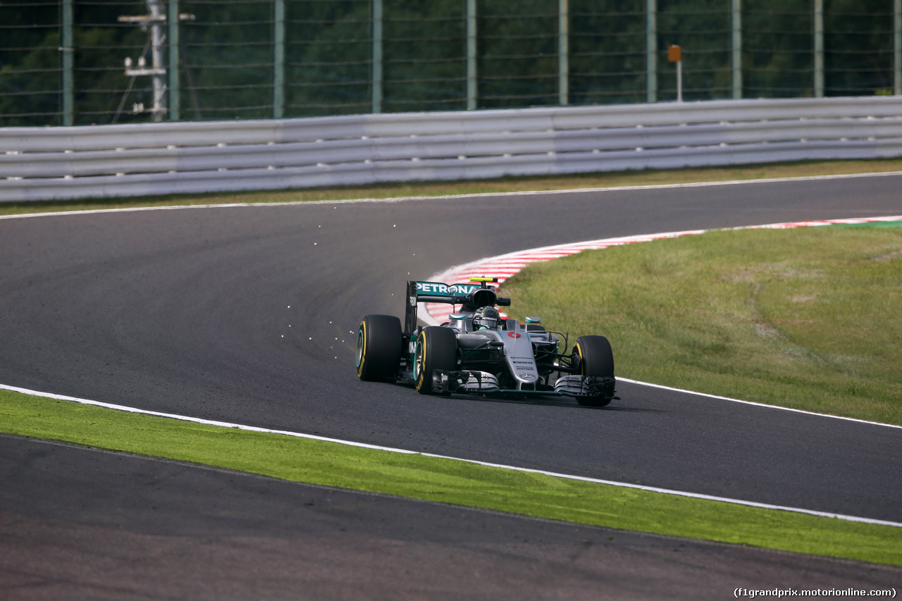 GP GIAPPONE, 07.10.2016 - Prove Libere 1, Nico Rosberg (GER) Mercedes AMG F1 W07 Hybrid