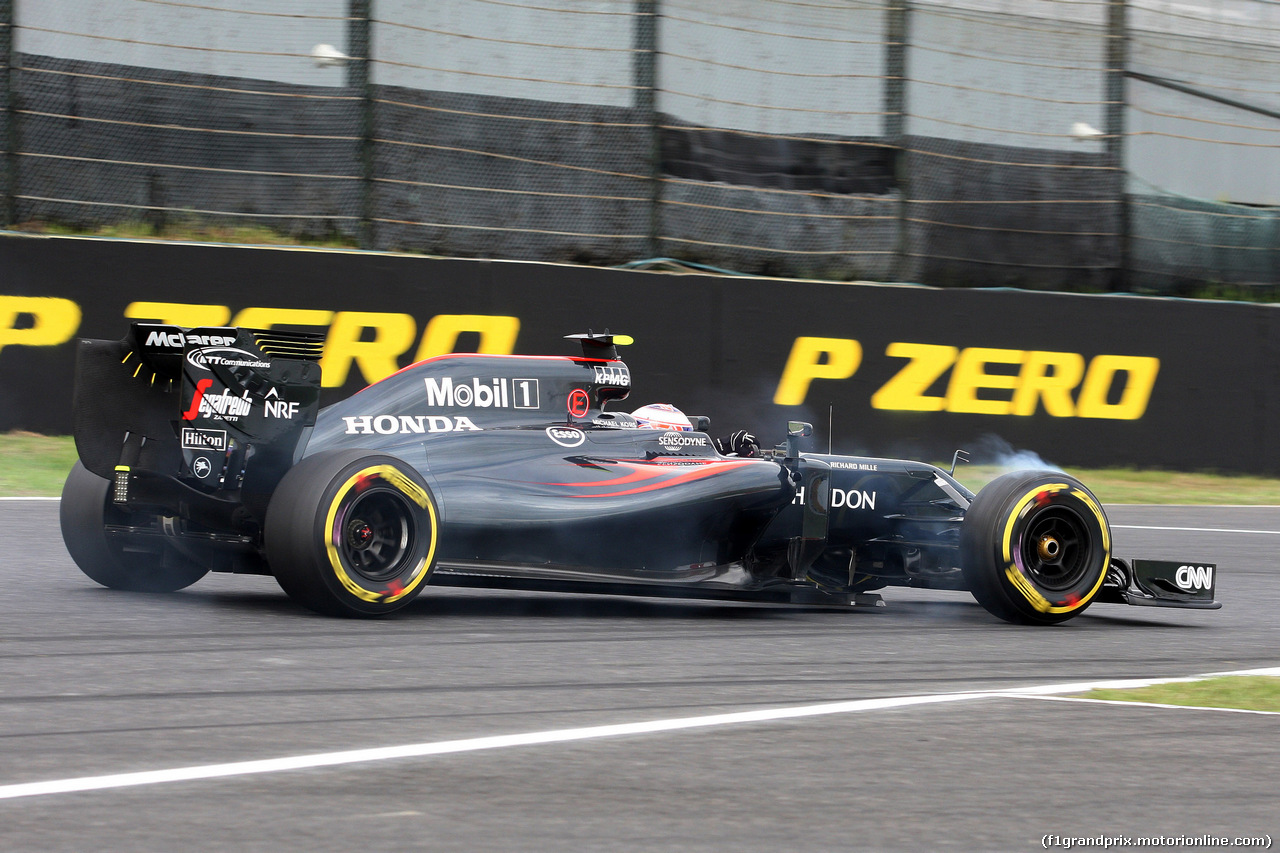 GP GIAPPONE, 07.10.2016 - Prove Libere 2, Jenson Button (GBR)  McLaren Honda MP4-31