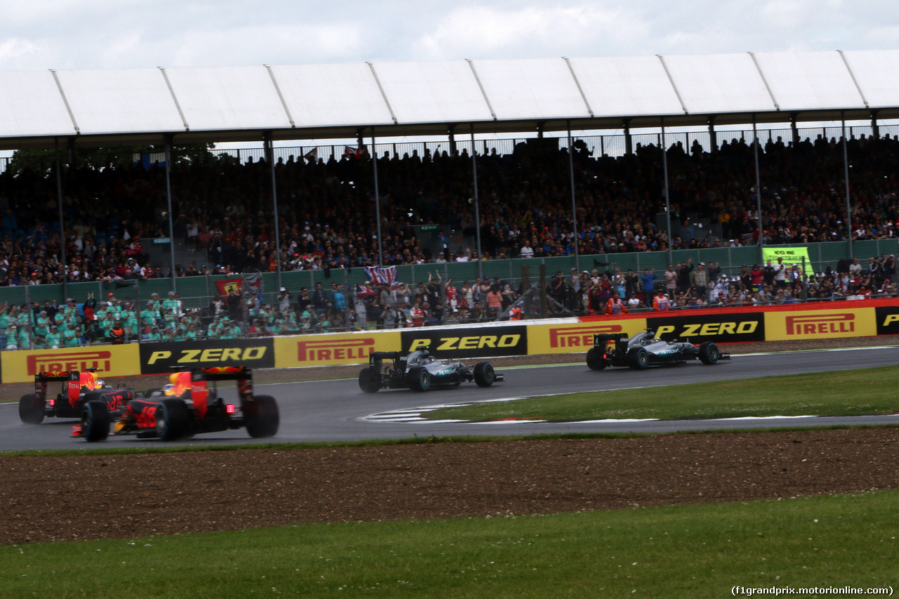 GP GRAN BRETAGNA, 10.07.2016 - Gara, Lewis Hamilton (GBR) Mercedes AMG F1 W07 Hybrid