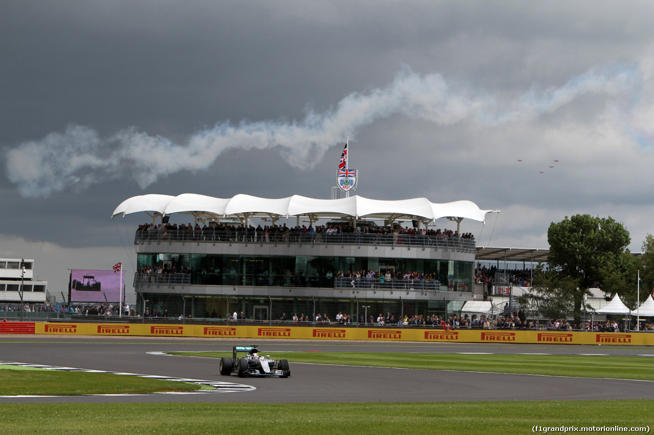 GP GRAN BRETAGNA, 10.07.2016 - Gara, Lewis Hamilton (GBR) Mercedes AMG F1 W07 Hybrid