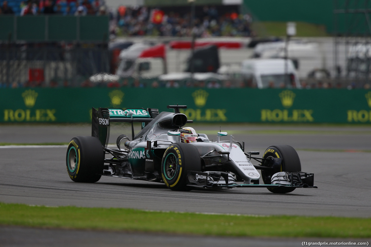 GP GRAN BRETAGNA, 09.07.2016 - Qualifiche, Lewis Hamilton (GBR) Mercedes AMG F1 W07 Hybrid