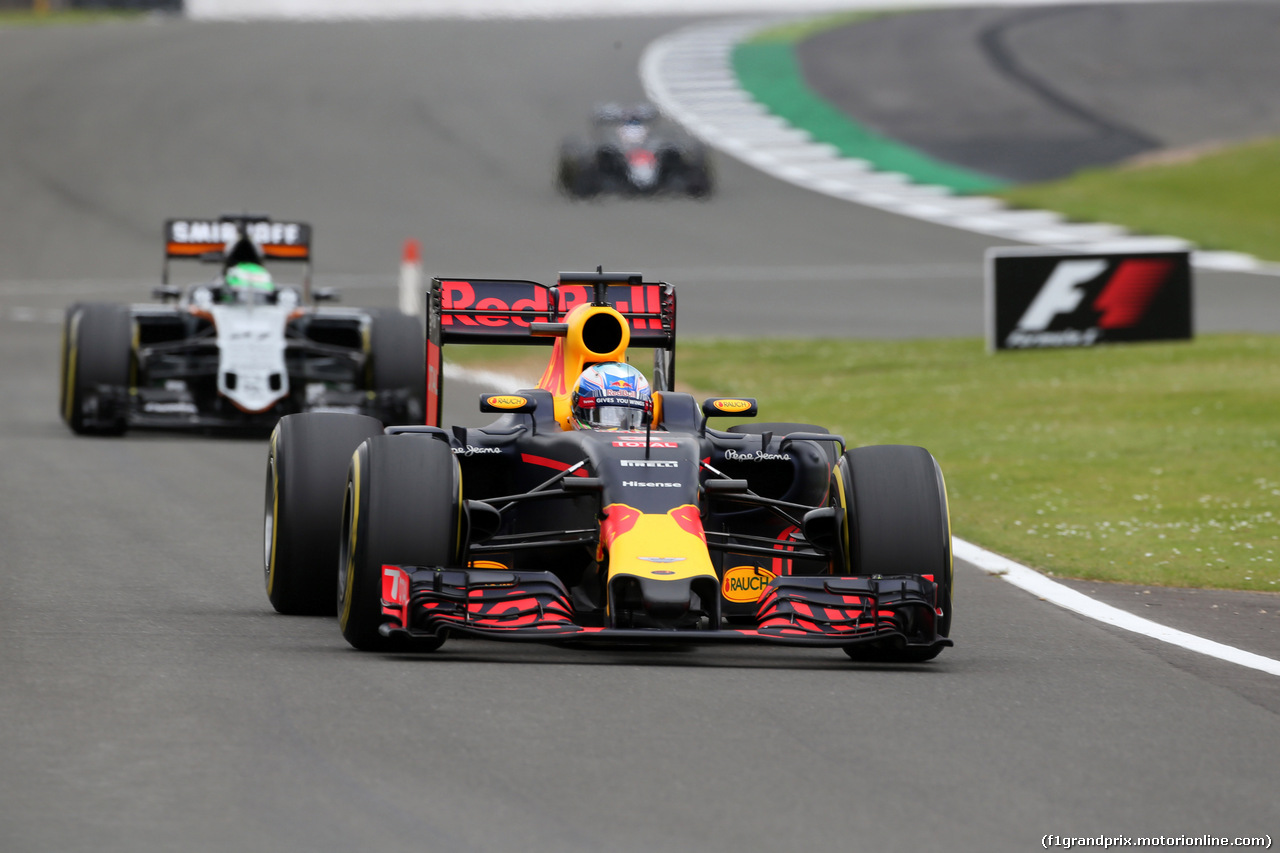 GP GRAN BRETAGNA, 09.07.2016 - Qualifiche, Daniel Ricciardo (AUS) Red Bull Racing RB12