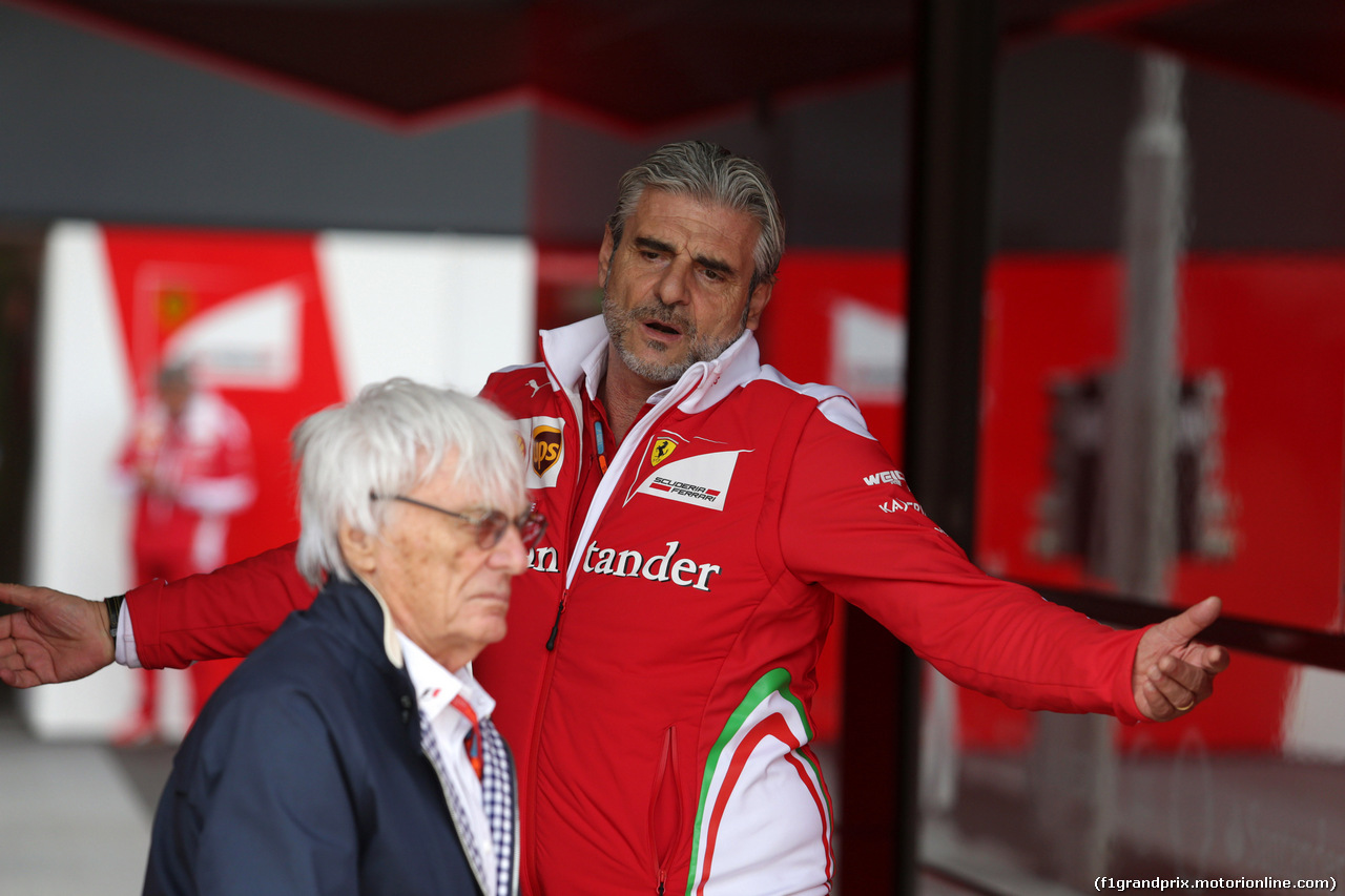 GP GRAN BRETAGNA, 09.07.2016 - Maurizio Arrivabene (ITA) Ferrari Team Principal e Bernie Ecclestone (GBR), President e CEO of FOM