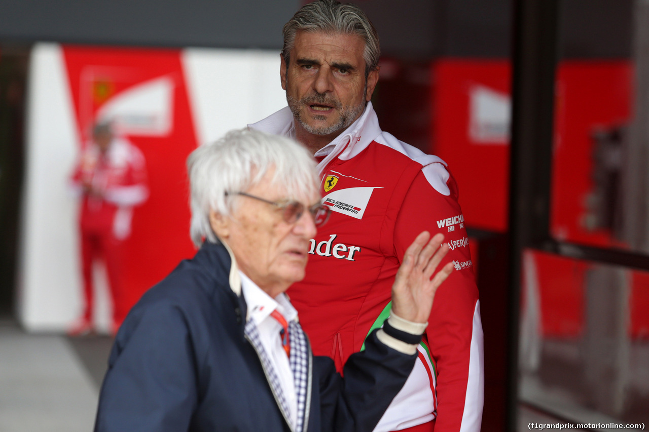 GP GRAN BRETAGNA, 09.07.2016 - Maurizio Arrivabene (ITA) Ferrari Team Principal e Bernie Ecclestone (GBR), President e CEO of FOM