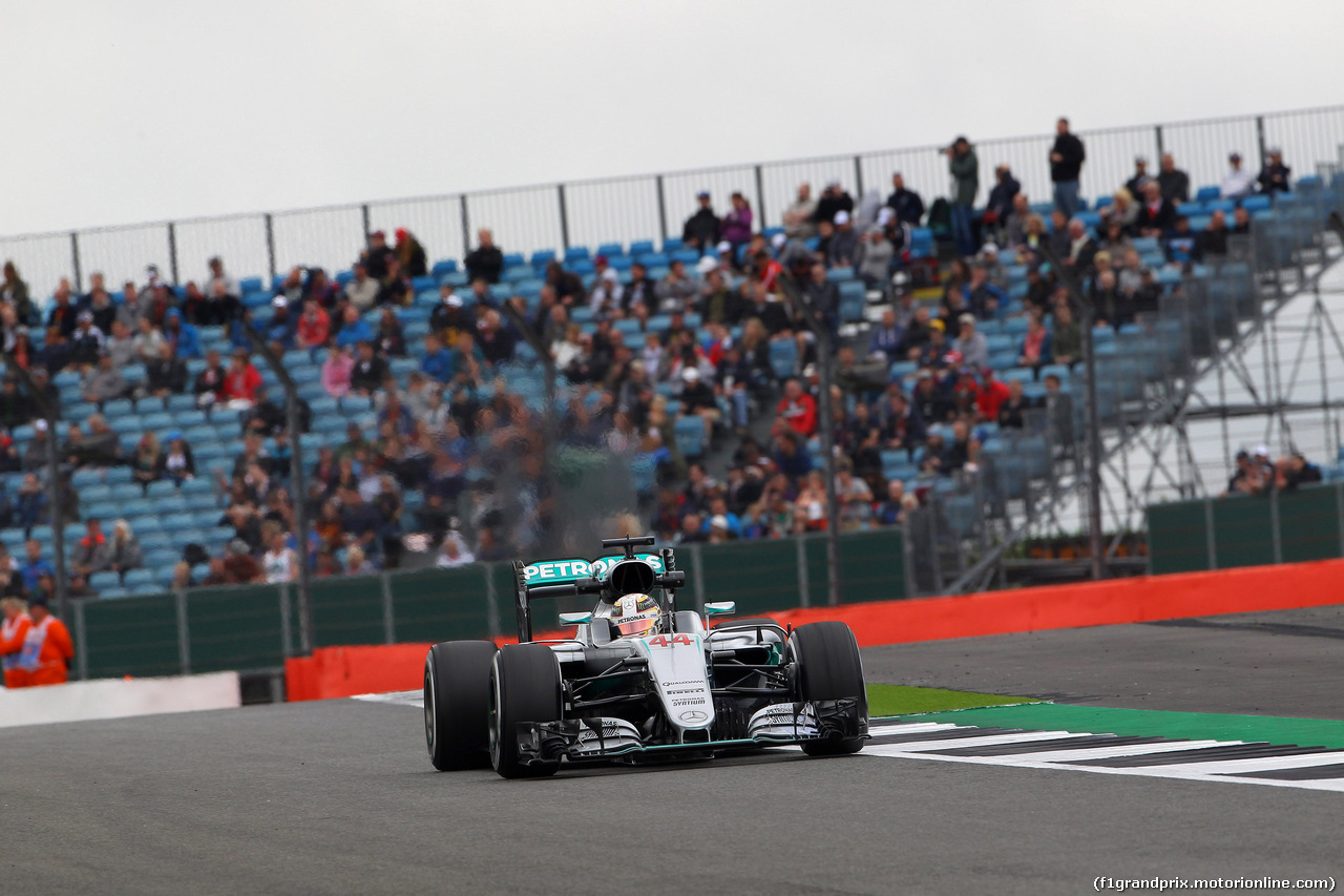GP GRAN BRETAGNA, 08.07.2016 - Prove Libere 1, Lewis Hamilton (GBR) Mercedes AMG F1 W07 Hybrid