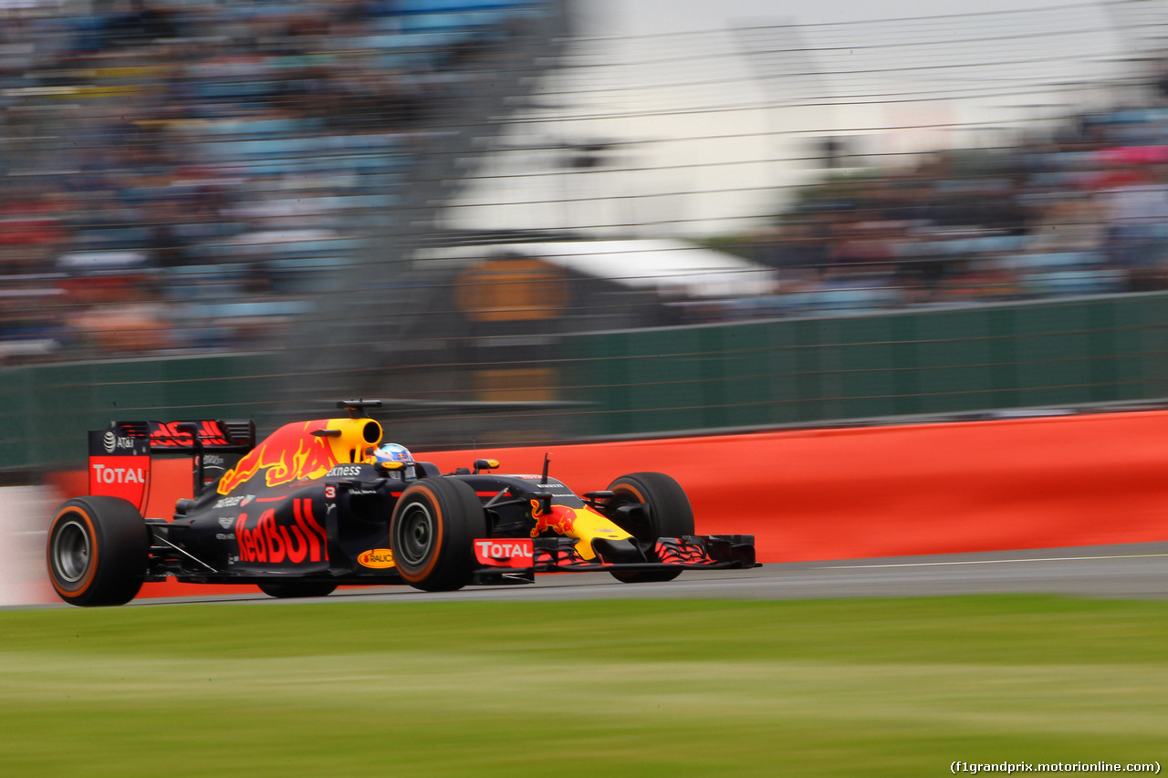 GP GRAN BRETAGNA, 08.07.2016 - Prove Libere 1, Daniel Ricciardo (AUS) Red Bull Racing RB12