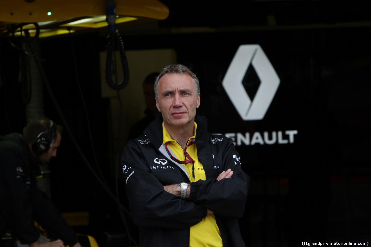 GP GRAN BRETAGNA, 08.07.2016 - Prove Libere 1, Bob Bell (GBR) Renault Sport F1 Team Chief Technical Officer
