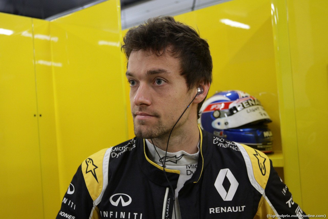 GP GRAN BRETAGNA, 08.07.2016 - Prove Libere 1, Jolyon Palmer (GBR) Renault Sport F1 Team RS16