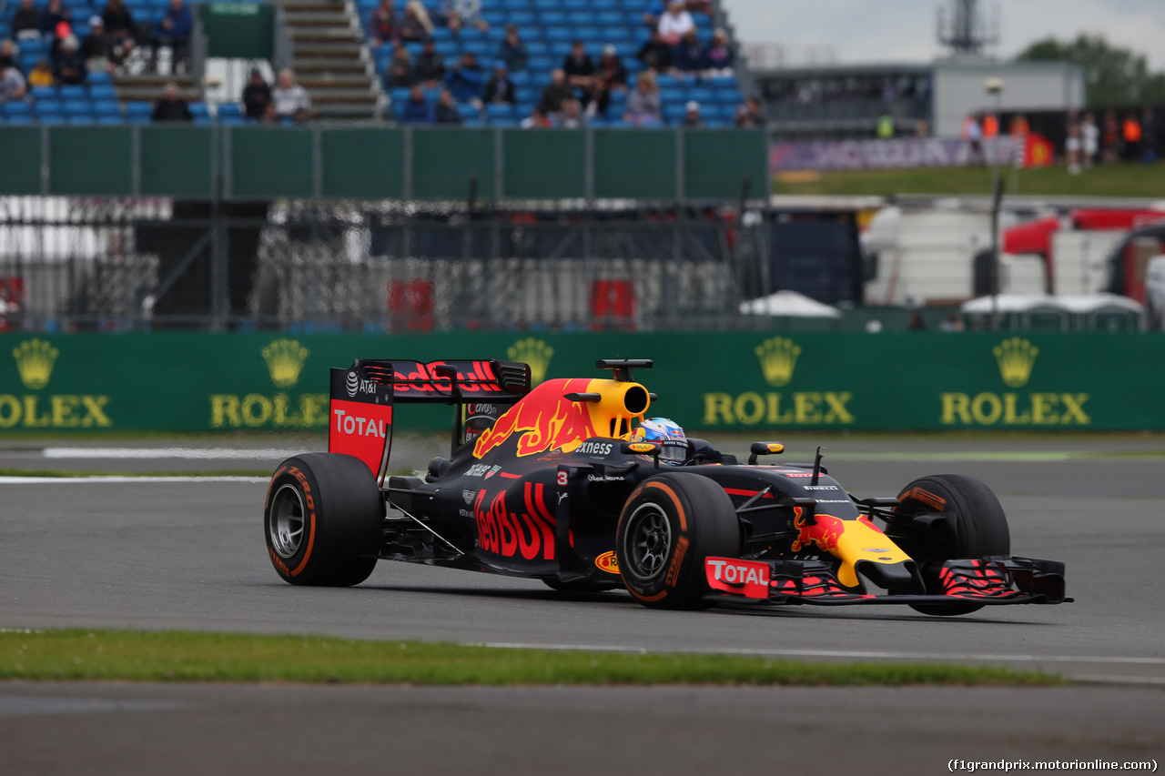 GP GRAN BRETAGNA, 08.07.2016 - Prove Libere 1, Daniel Ricciardo (AUS) Red Bull Racing RB12
