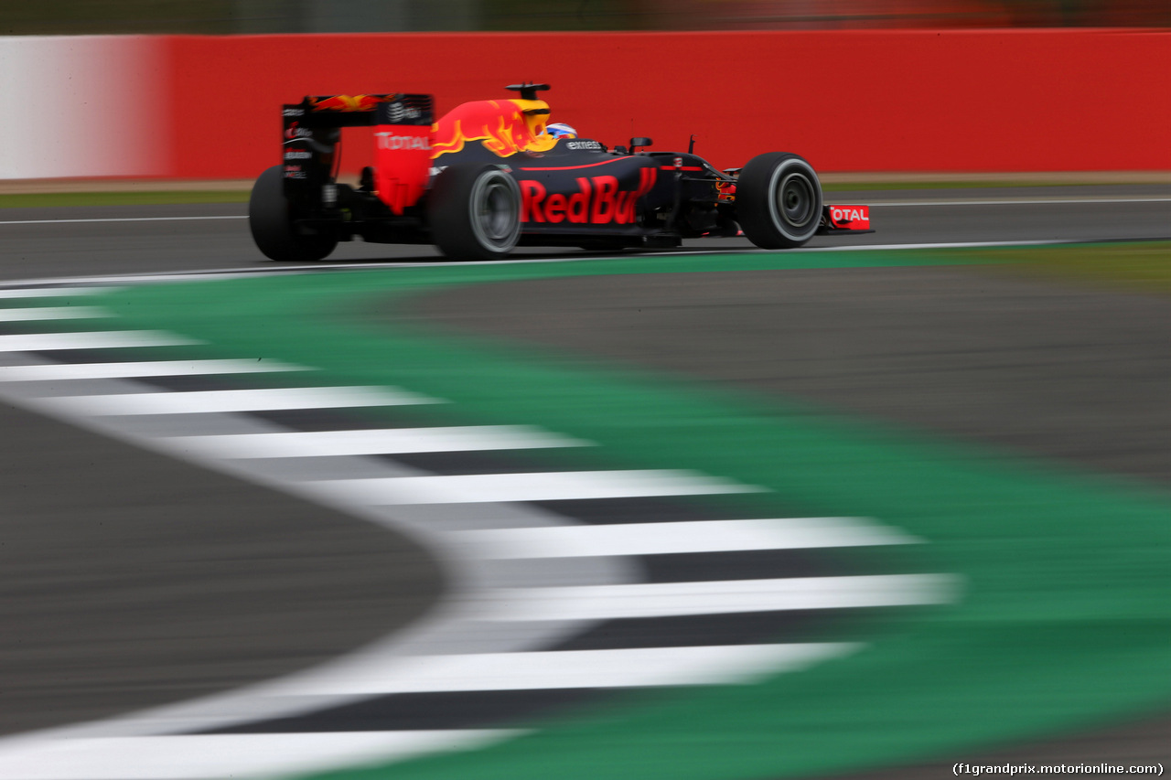GP GRAN BRETAGNA, 08.07.2016 - Prove Libere 1, Daniel Ricciardo (AUS) Red Bull Racing RB12