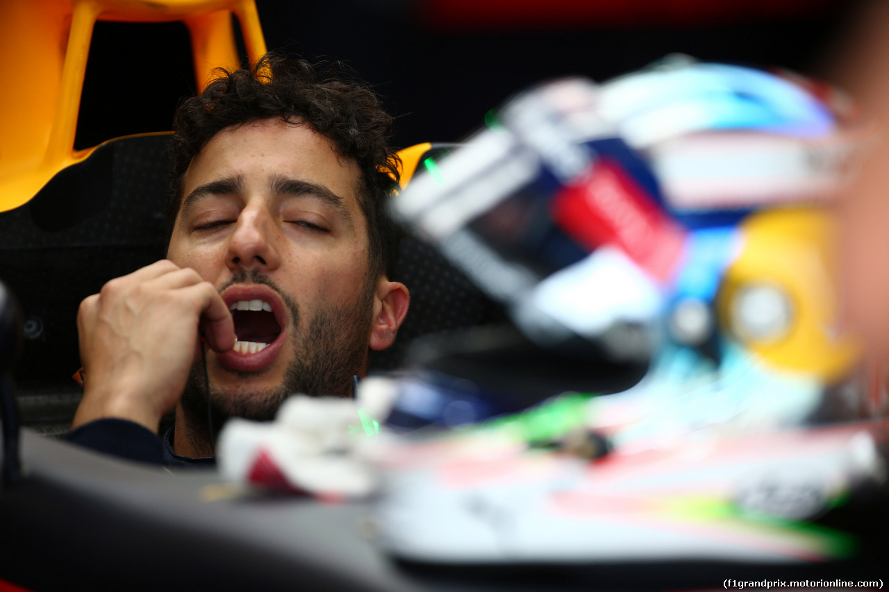 GP GRAN BRETAGNA, 08.07.2016 - Prove Libere 1, Daniel Ricciardo (AUS) Red Bull Racing RB12
