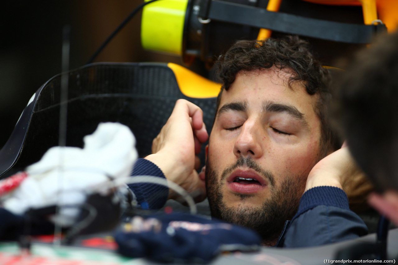 GP GRAN BRETAGNA, 08.07.2016 - Prove Libere 1, Daniel Ricciardo (AUS) Red Bull Racing RB12