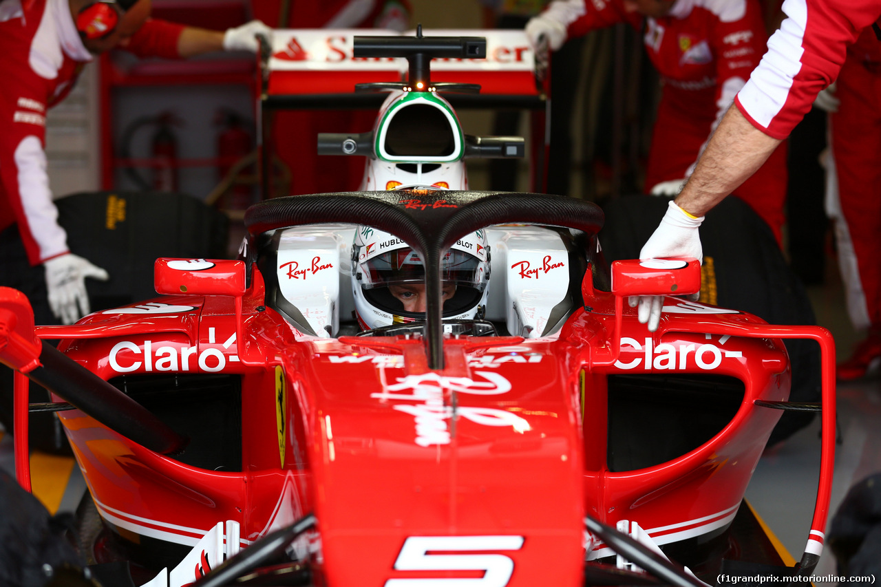 GP GRAN BRETAGNA, 08.07.2016 - Prove Libere 1, Sebastian Vettel (GER) Ferrari SF16-H with Halo cockpit cover.