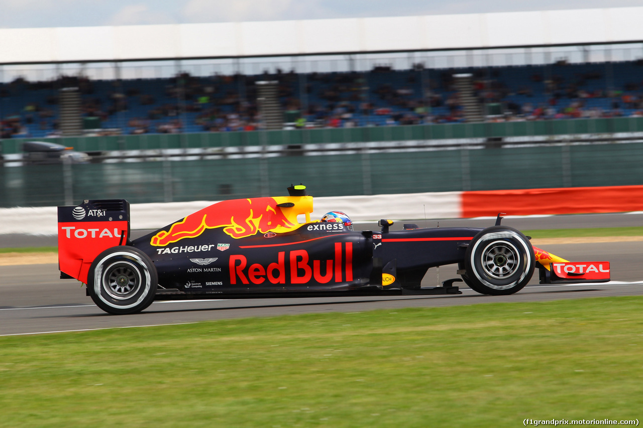 GP GRAN BRETAGNA, 08.07.2016 - Prove Libere 2, Max Verstappen (NED) Red Bull Racing RB12