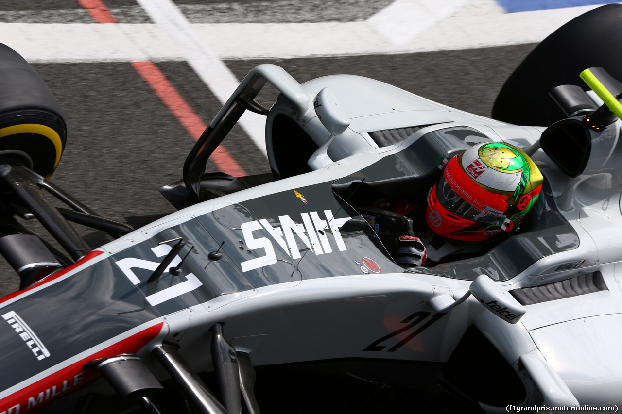 GP GRAN BRETAGNA, 08.07.2016 - Prove Libere 2, Esteban Gutierrez (MEX) Haas F1 Team VF-16