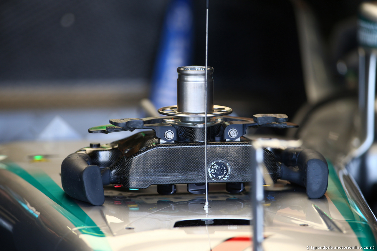 GP GRAN BRETAGNA, 08.07.2016 - Prove Libere 2, The steering wheel of Mercedes