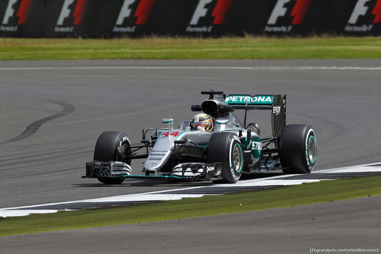 GP GRAN BRETAGNA, 08.07.2016 - Prove Libere 2, Lewis Hamilton (GBR) Mercedes AMG F1 W07 Hybrid