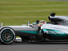 GP GRAN BRETAGNA, 08.07.2016 - Free Practice 1, Lewis Hamilton (GBR) Mercedes AMG F1 W07 Hybrid swaves to the fans