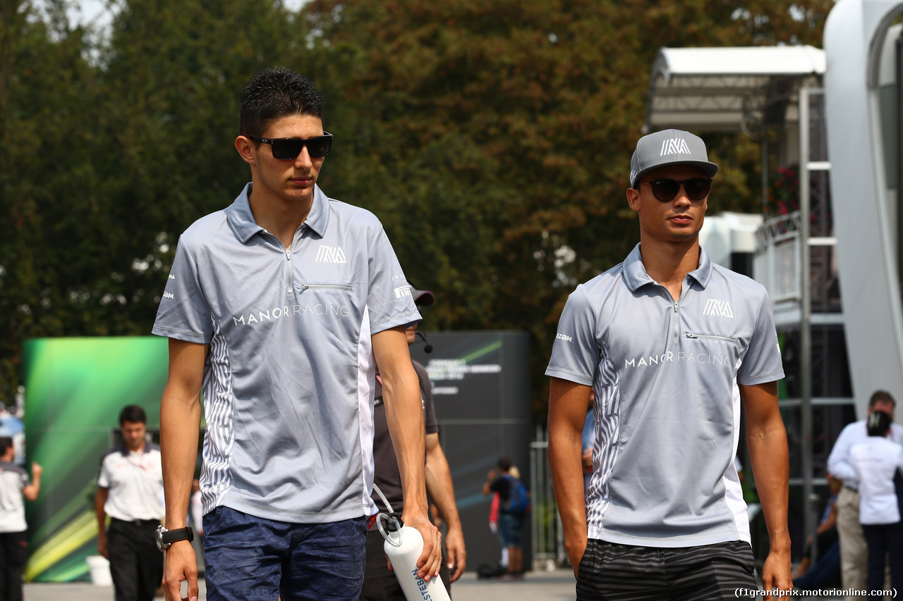 GP ITALIA, 04.09.2016 - Esteban Ocon (FRA) Manor Racing MRT05 e Pascal Wehrlein (GER) Manor Racing MRT05