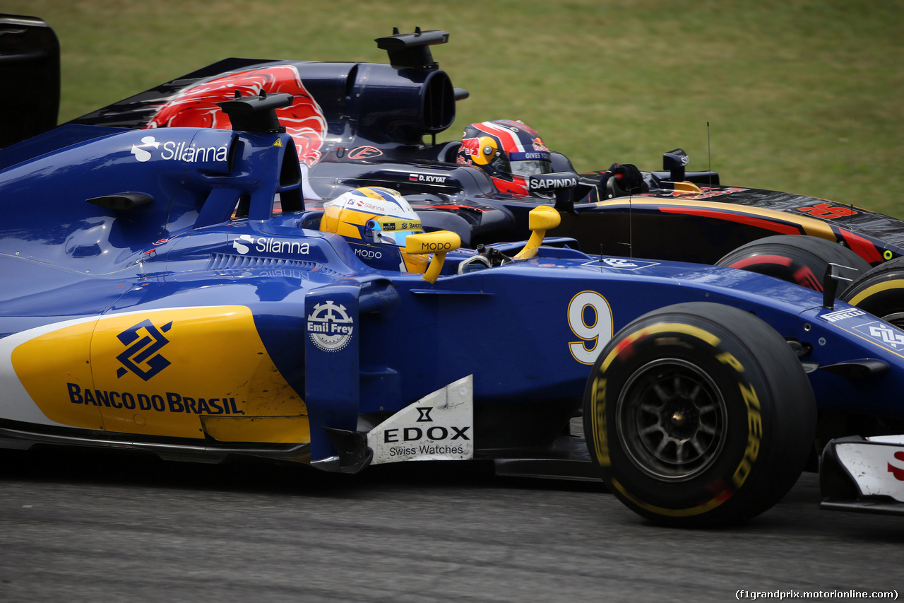 GP ITALIA, 04.09.2016 - Gara, Marcus Ericsson (SUE) Sauber C34 e Daniil Kvyat (RUS) Scuderia Toro Rosso STR11