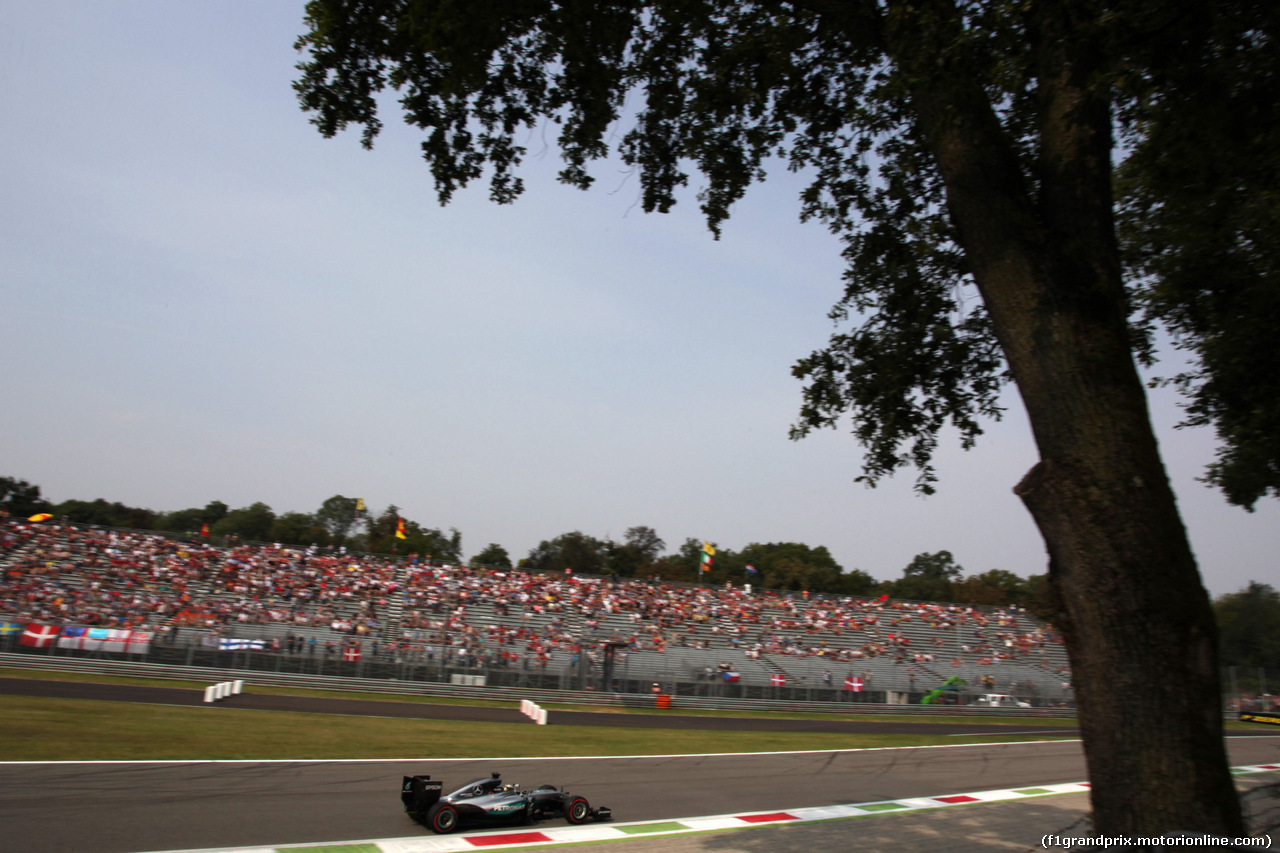 GP ITALIA, 03.09.2016 - Prove Libere 3, Lewis Hamilton (GBR) Mercedes AMG F1 W07 Hybrid