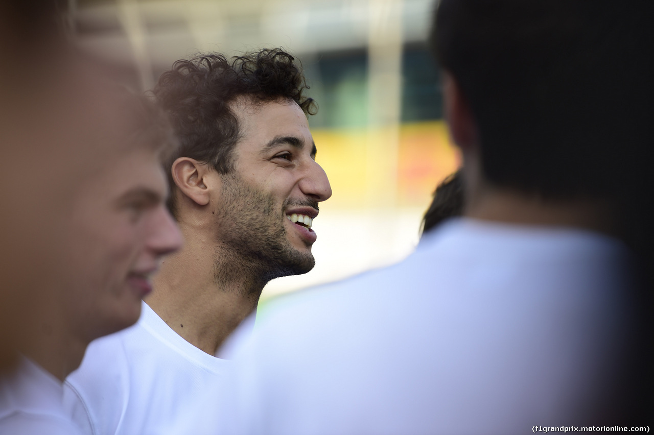 GP ITALIA, 01.09.2016 - Champion Football Charity Cup, Daniel Ricciardo (AUS) Red Bull Racing RB12