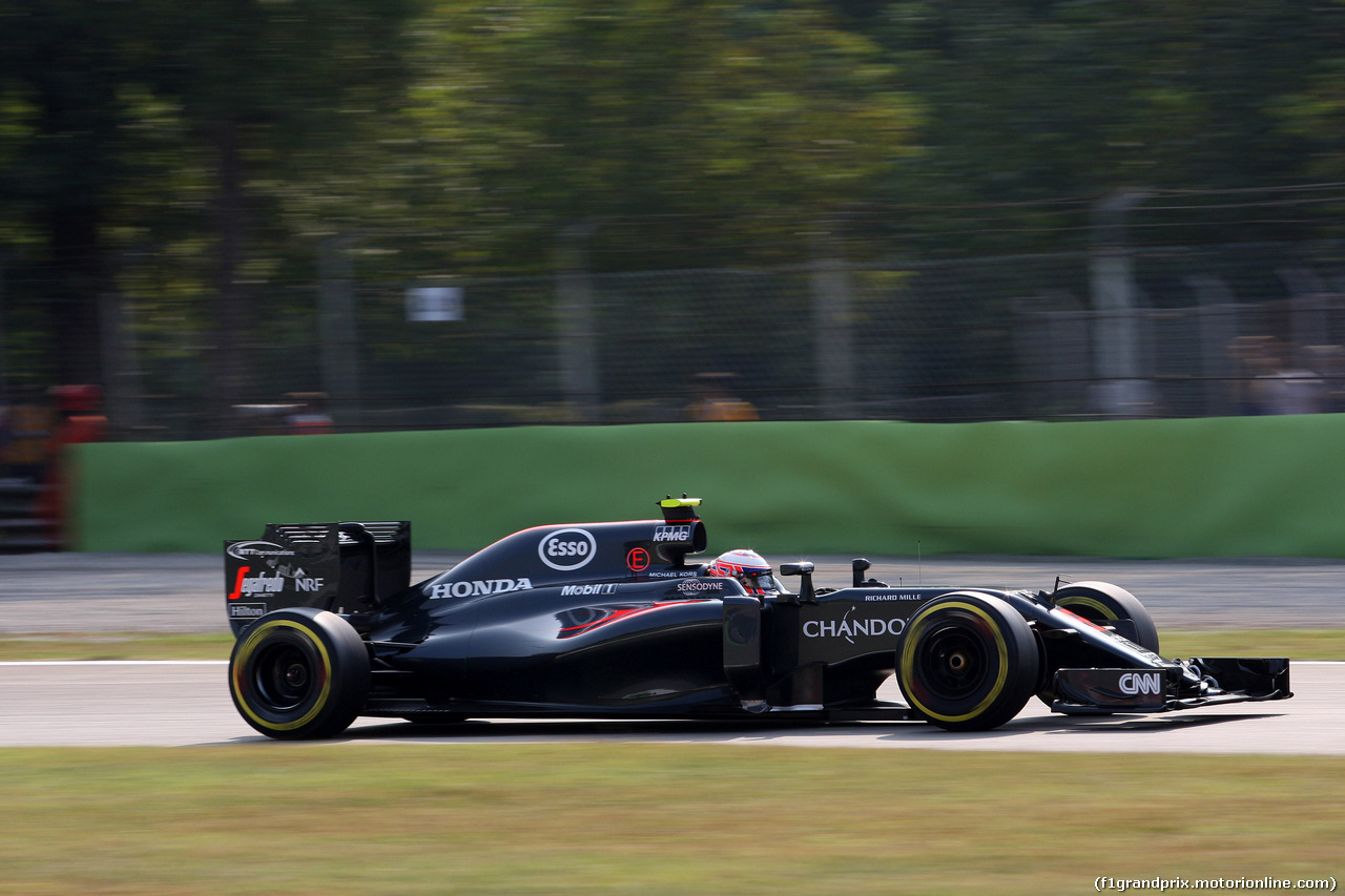 GP ITALIA, 02.09.2016 - Prove Libere 1, Jenson Button (GBR)  McLaren Honda MP4-31