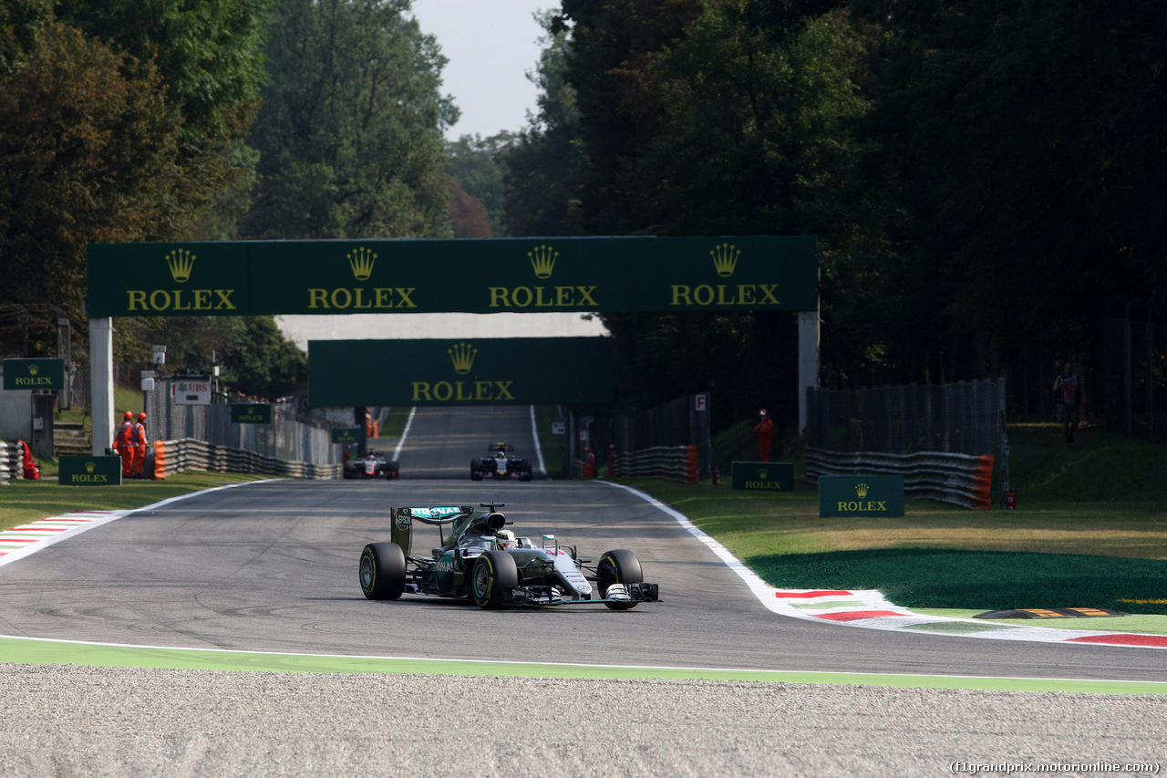 GP ITALIA, 02.09.2016 - Prove Libere 1, Lewis Hamilton (GBR) Mercedes AMG F1 W07 Hybrid