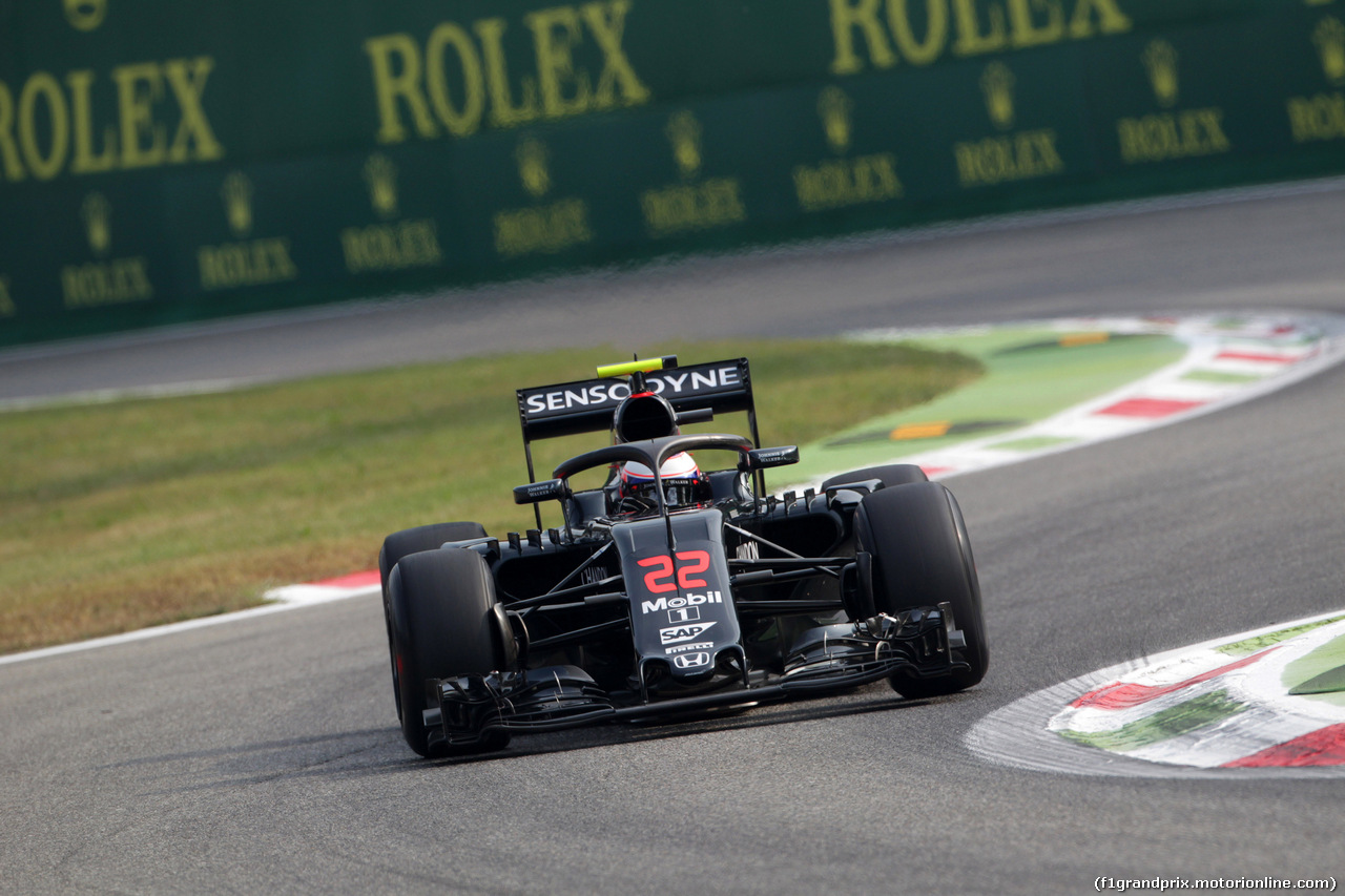 GP ITALIA, 02.09.2016 - Prove Libere 1, Jenson Button (GBR)  McLaren Honda MP4-31