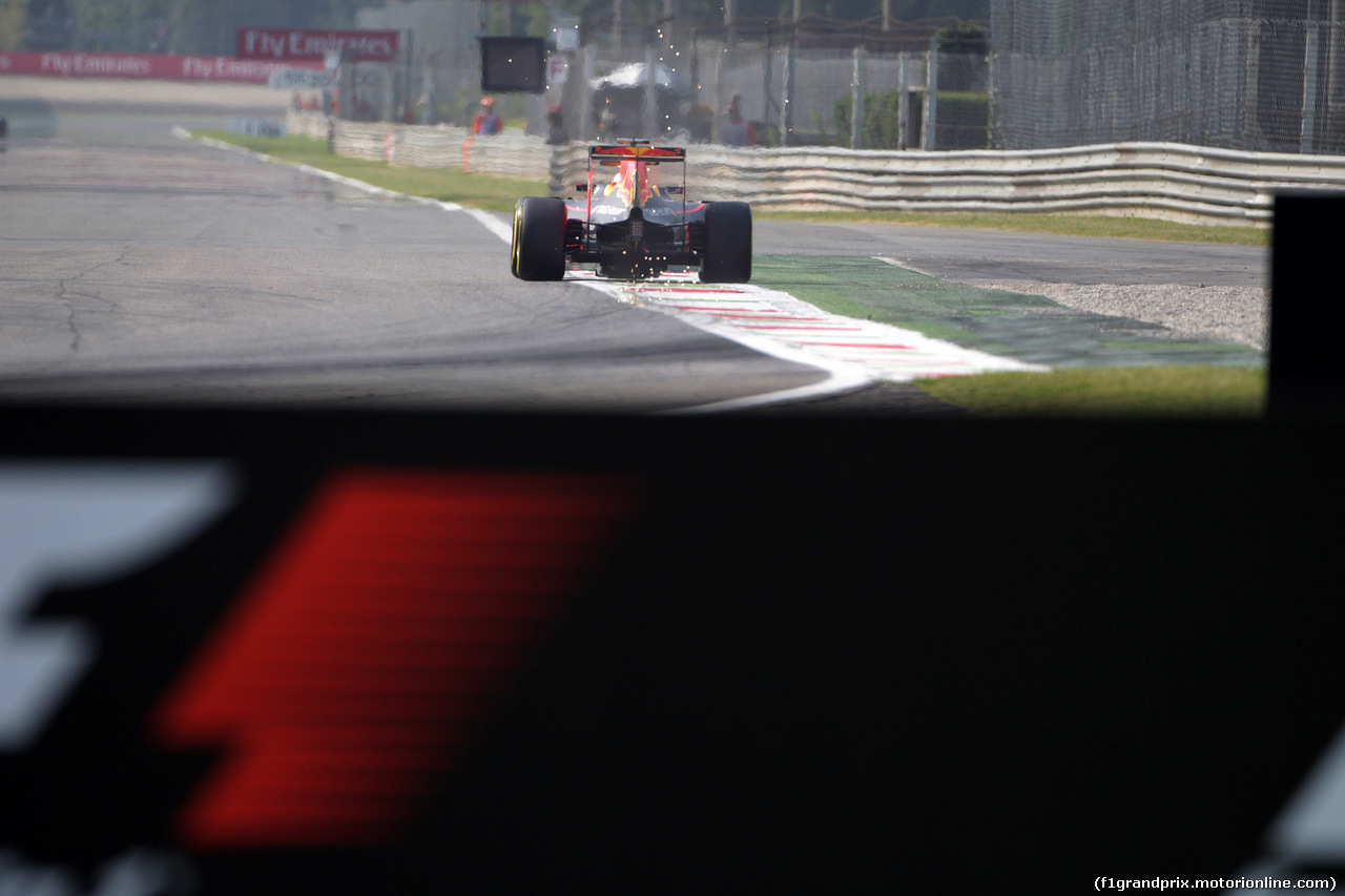 GP ITALIA, 02.09.2016 - Prove Libere 1, Daniel Ricciardo (AUS) Red Bull Racing RB12