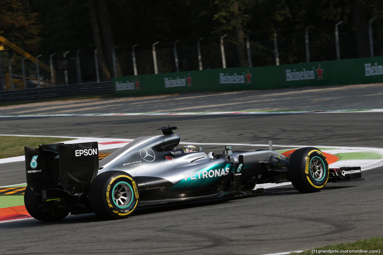 GP ITALIA, 02.09.2016 - Prove Libere 1, Lewis Hamilton (GBR) Mercedes AMG F1 W07 Hybrid