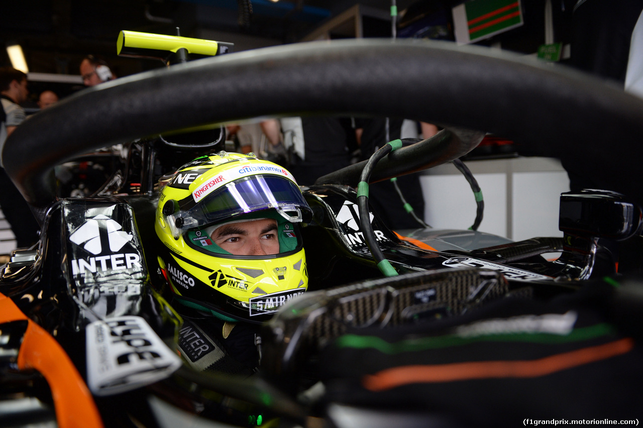 GP ITALIA, 02.09.2016 - Prove Libere 1, Sergio Perez (MEX) Sahara Force India F1 VJM09 with Halo cover.