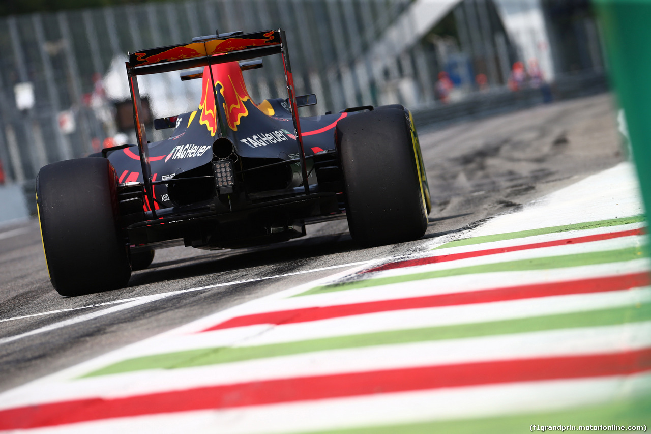 GP ITALIA, 02.09.2016 - Daniel Ricciardo (AUS) Red Bull Racing RB12