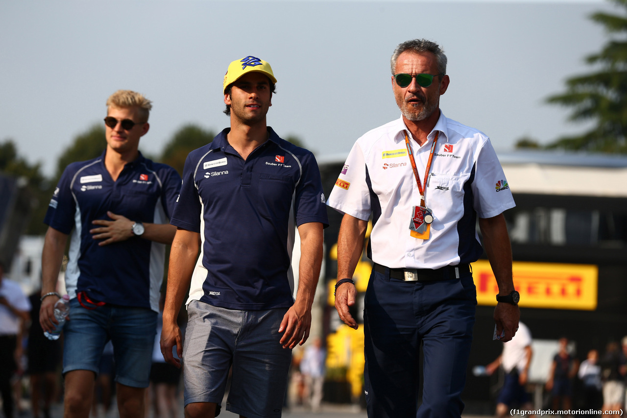 GP ITALIA, 02.09.2016 - Marcus Ericsson (SUE) Sauber C34 e Felipe Nasr (BRA) Sauber C34