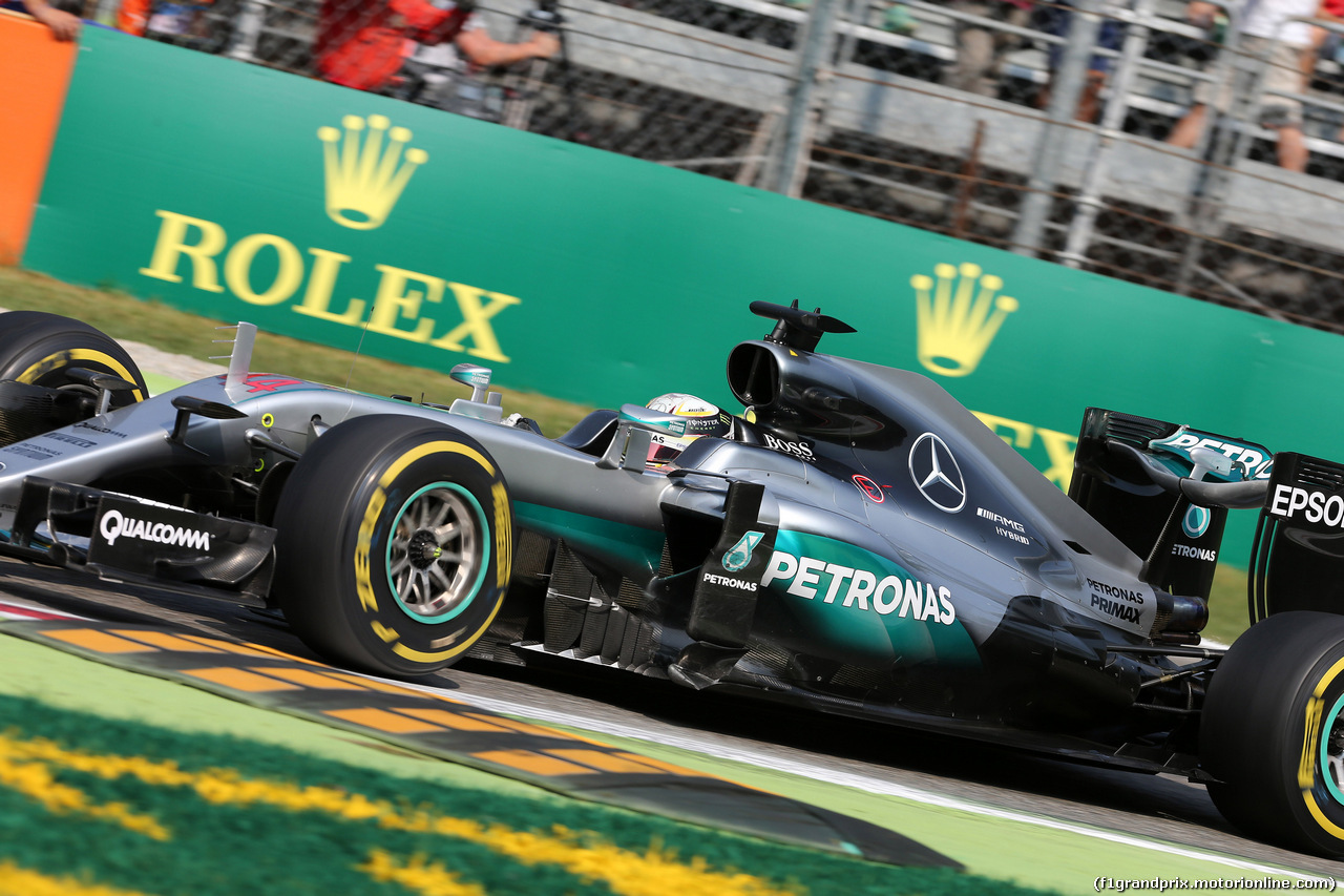 GP ITALIA, 02.09.2016 - Free Practice 1, Lewis Hamilton (GBR) Mercedes AMG F1 W07 Hybrid