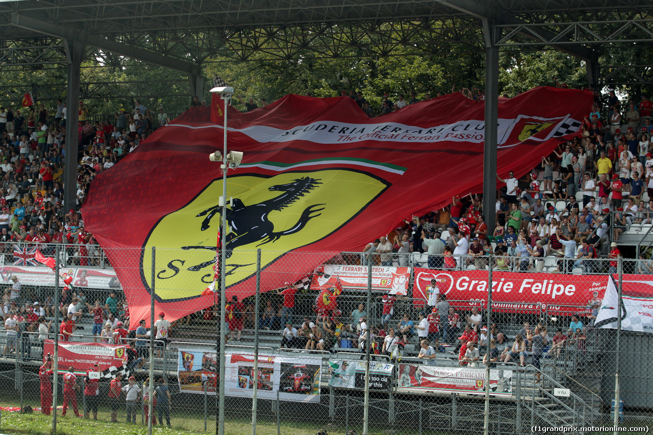 GP ITALIA, 02.09.2016 - Free Practice 2, Ferrari fans