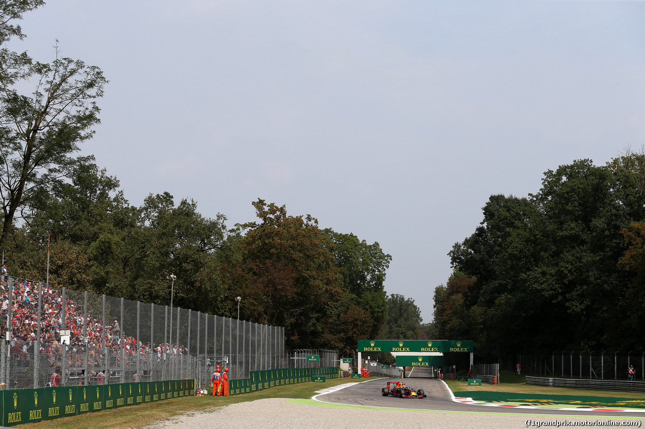 GP ITALIA, 02.09.2016 - Free Practice 2, Max Verstappen (NED) Red Bull Racing RB12