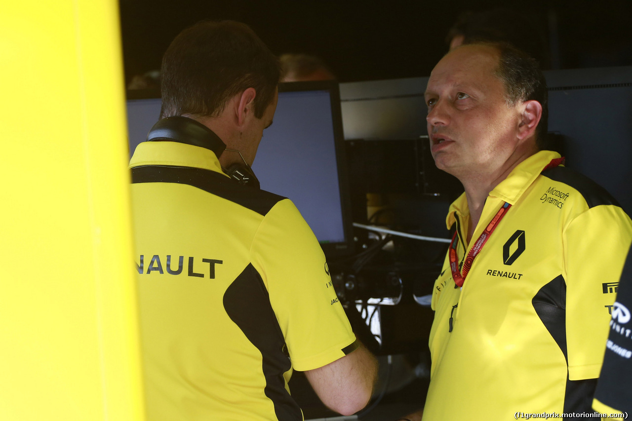 GP ITALIA, 02.09.2016 - Free Practice 2, Frederic Vasseur (FRA) Renault Sport Formula One Team Racing Director