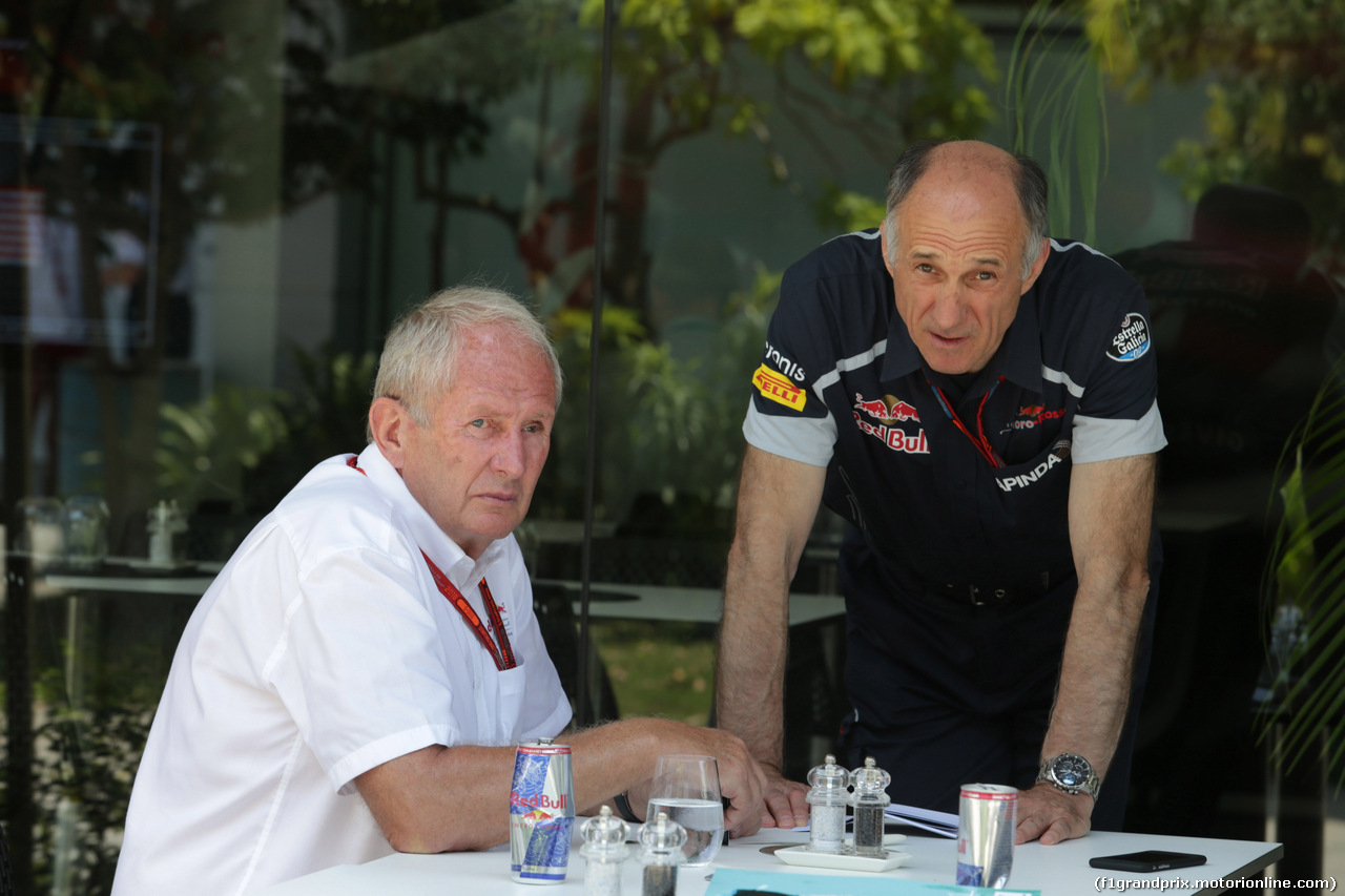GP MALESIA, 02.10.2016 - Helmut Marko (AUT), Red Bull Racing, Red Bull Advisor e Franz Tost, Scuderia Toro Rosso, Team Principal