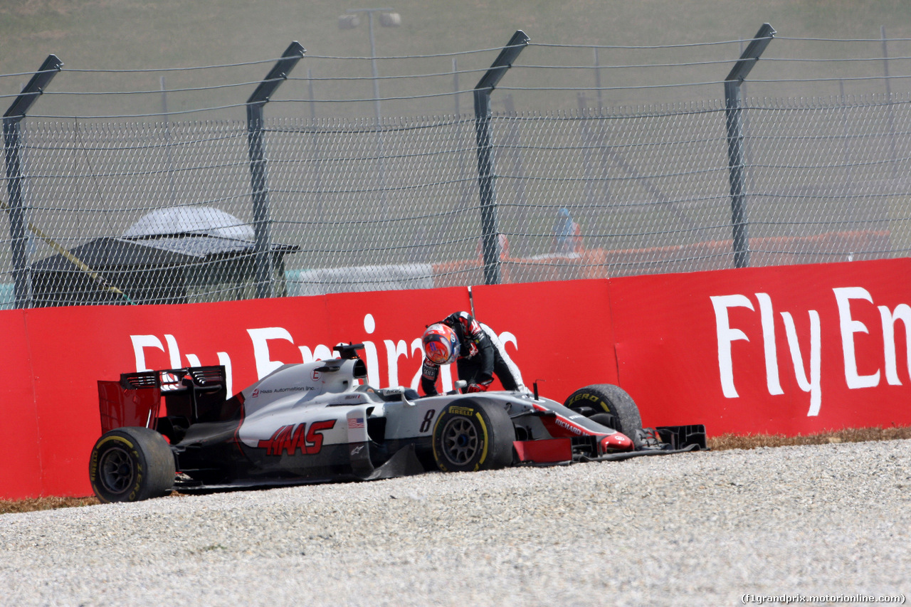 GP MALESIA, 02.10.2016 - Gara, Romain Grosjean (FRA) Haas F1 Team VF-16 retires from the race