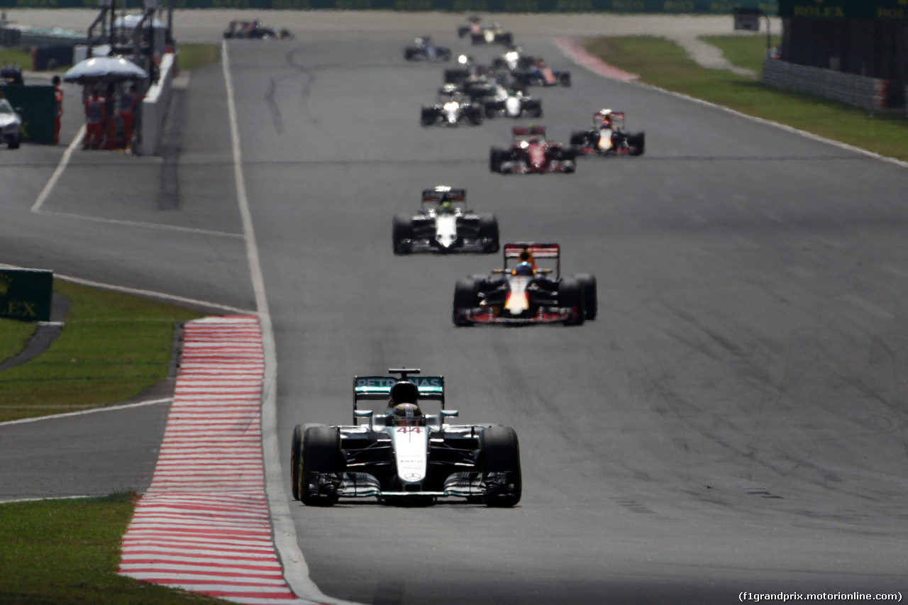 GP MALESIA, 02.10.2016 - Gara, Lewis Hamilton (GBR) Mercedes AMG F1 W07 Hybrid