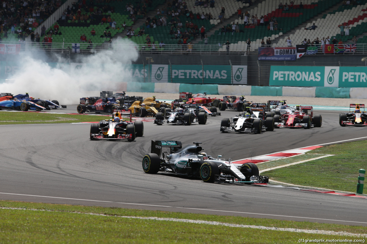 GP MALESIA, 02.10.2016 - Gara, Start of the race