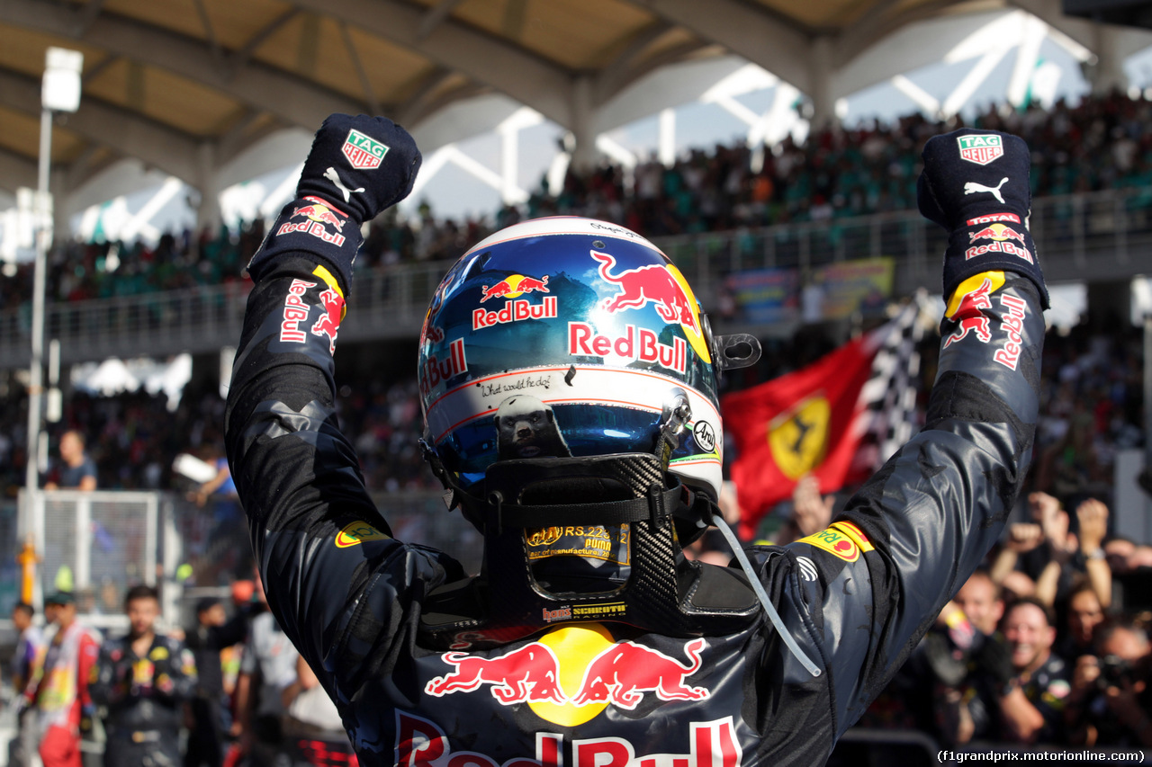 GP MALESIA, 02.10.2016 - Gara, Daniel Ricciardo (AUS) Red Bull Racing RB12 vincitore